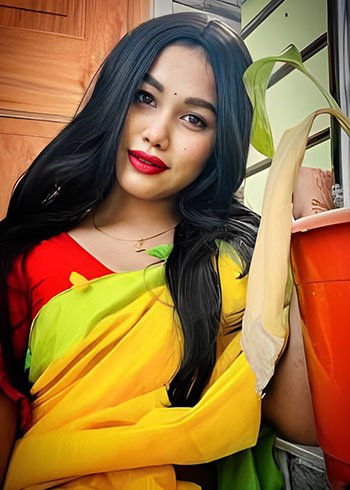 female Call Girls in Surat